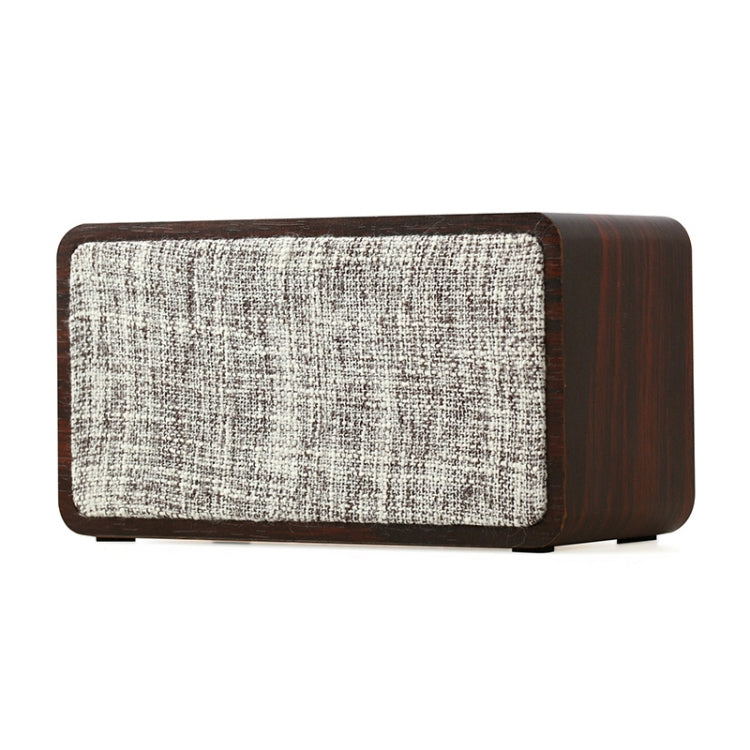Q2 Bluetooth speaker mesh panel